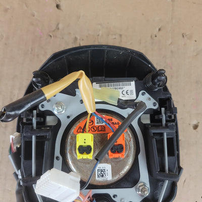 2017 2018 Toyota Yaris IA Driver Steering Wheel Airbag