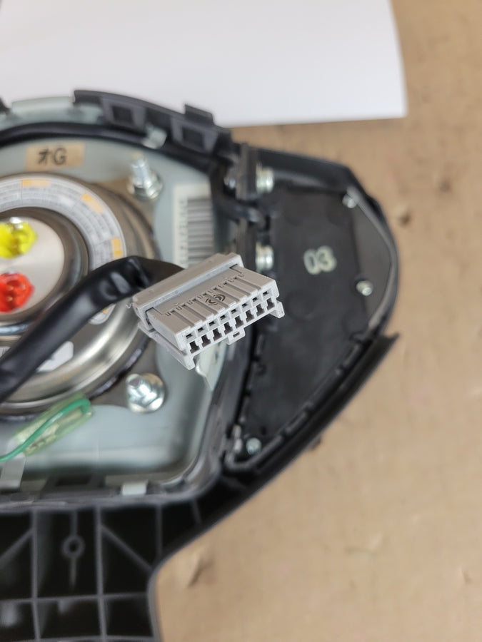 2009 2010 2011 2012 2013 2014 2015 2016 2017 2018 2019 2020 Nissan 370Z Driver Steering Wheel Airbag